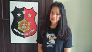 Beli Handphone Hasil Curian, Wanita Muda Ini Diamankan Polisi