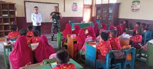 Ditengah Maraknya Penculikan, Babinsa Desa Marga Kaya Beri Himbauan