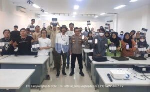 Humas Polda Lampung Sosialisasikan Aplikasi Super App Kepada Mahasiswa