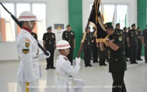 Danrem 043/Gatam Pimpin Acara Penyerahan dan Pelepasan Jabatan Kasilog Kasrem 043/Gatam