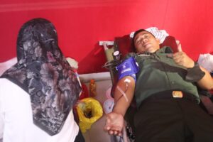 Penuhi Kebutuhan Stock Darah PMI, TNI-Polri dan Masyarakat Lampung Laksanakan Donor Darah