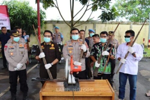 Polres Serang Musnakan 455 Pucuk Senjata Api Rakitan Jenis Locok Hasil Operasi Sapu Jagat
