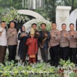 Wow! Khitanan Anak Wartawan Disambangi Petinggi Polisi