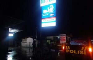 Polsek Pangkalan Gelar Patroli Prekat ke Pom Mini di Kp. Sirnamulya