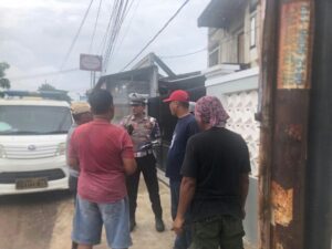 Kegiatan Polantas Cakep di Kelurahan Nagasari, Karawang