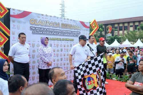 Rektor Unila, TNI-Polri dan Forkopimda Lampung Gelar Olahraga Bersama