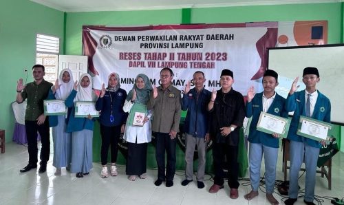 Ketua DPRD Lampung Menggelar Reses di SMA MA Ma’Arif Seputih Raman