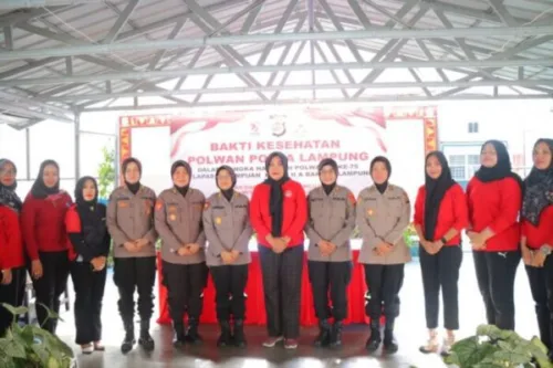 Polwan Polda Lampung Laksanakan Bhakti Kesehatan Dalam Rangka Hari Jadi Polwan RI ke-75