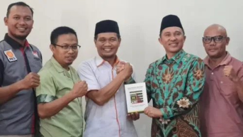Minta Maaf Atas Ucapannya, Parosil Mabsus Kunjungi PKS Lampung