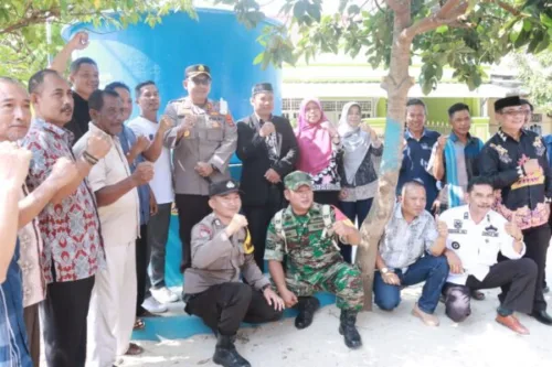 Polda Lampung dan PTPN7  Serahkan Sarana Air Bersih Untuk Warga Perum Puri Sejahtera Hajimena