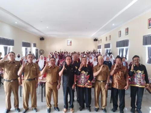 Ketua DPRD Provinsi Lampung, Melakukan Peninjuan Hasil dari Tindaklanjut Kegiatan Reses IIl