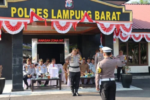 Kapolres Lampung Barat Pimpin Apel Gelar Pasukan Operasi Zebra Krakatau 2023