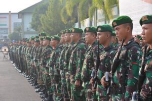 Korem 043/Gatam Gelar Upacara Bulanan, Ini Kata Pangdam II/Swj Mayjen TNI Yanuar Adil