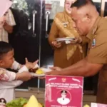 Bupati Nanang Ermanto Dapat Kejutan Ulang Tahun Dari Jajaran Pemkab Lampung Selatan