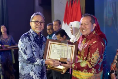 Pemerintah Kota Bandarlampung Mendapatkan Penghargaan dari Mendag RI