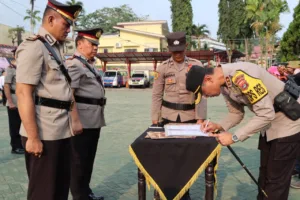 Polres Tanggamus Gelar Upacara Pelantikan dan Sertijab