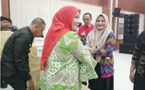 Malam Tasyakuran Peringatan Hari Ibu, Hj. Eva Dwiana: Kita hebat karena imam kita dalam keluarga