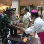 Pastikan Malam Misa Natal Berjalan Lancar, Danrem 043/Gatam Bersama Gubernur, Kapolda dan Forkopimda Provinsi Lampung Kunjungi Gereja