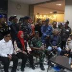 Walikota Hj. Eva Dwiana Bersama Gubernur, Kapolda dan Danrem 043/Gatam Kunjungi Gereja, Pastikan Malam Misa Natal Berjalan Lancar