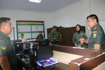 Ruangan Staf Makodim 0410/KBL di Sidak, Dandim Apresiasi dan Motivasi Kinerja Personel