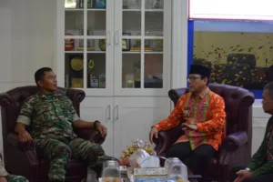 Pererat Tali Silaturahmi, Danrem 043/Gatam Kunjungi Walikota Metro