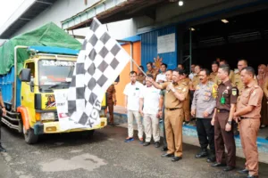 Pj Bupati M. Firsada Lepas Penyaluran Beras CPP Tahap Pertama 2024