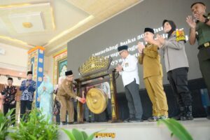 Harlah 50 Tahun Diniyah Putri, Bupati Pesawaran Bangga Ada Yayasan yang Berkontribusi Memajukan Pesawaran