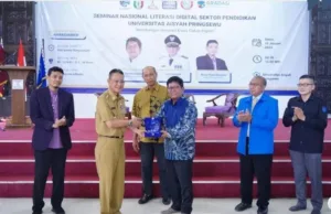 Pj. Bupati Pringsewu Buka Seminar Nasional Literasi Digital Sektor Pendidikan di Universitas Aisyah