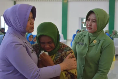 Tatap Muka Ketua Umum Dharma Pertiwi, Sampaikan Jaga Nama Baik TNI, Hormati dan Dampingi Suami Dimana Pun Bertugas