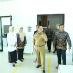 Pemerintah Provinsi Lampung Hibahkan Meja Laboratorium Berstandar Internasional ke Universitas Lampung