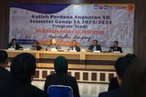 62 Mahasiswa Unila Ikuti Kuliah Perdana Program Profesi Insinyur