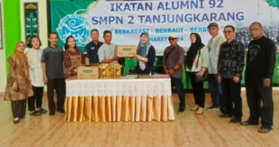 Alumni SMP Negeri 2 Balam Angkatan '92 Menggelar Acara Bakti Sosial