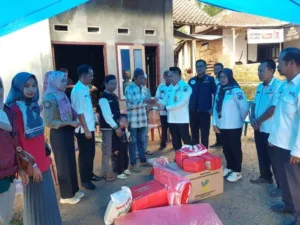 Bupati dan Wabup Lampung Utara Melakukan Kunjungan ke Lokasi 2 Peristiwa Kebakaran