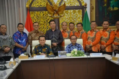 Meski Libur, Sulpakar Boyong Pasukannya Sambangi Pj Gubernur Sumsel, Bahas Soal Ini