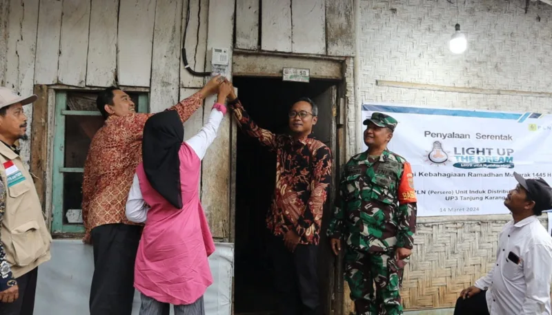 Bantu Wujudkan Mimpi Bagi Keluarga Prasejahtera di Lampung, Pegawai PLN Donasikan Listrik Gratis