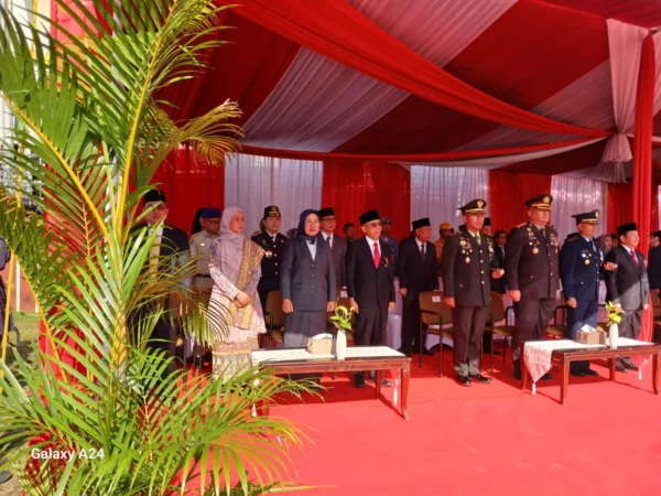 Rektor Unila Hadiri Upacara HUT ke-60 Provinsi Lampung