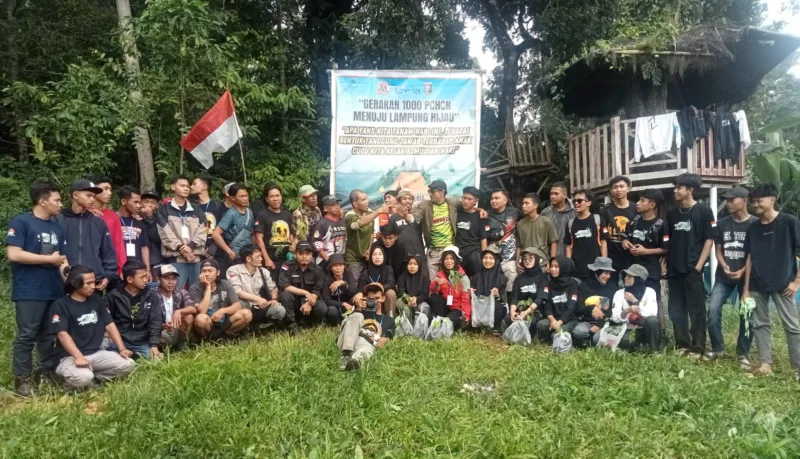 Komunitas Pedaki Lampung Mengadakan Kegiatan Aksi Penanaman 1.000 Pohon di Register 30 Lereng Gunung Tanggamus