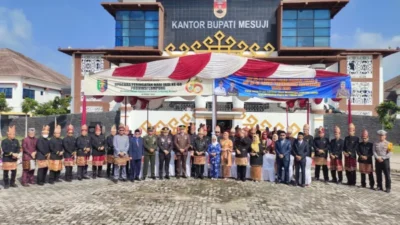 Pj Bupati Mesuji Sulpakar Jadi Inspektur Upacara Hari Jadi Ke-60 Provinsi Lampung, HUT Satpol PP Ke-74 dan HUT Ke-62 Satlinmas Tahun 2024