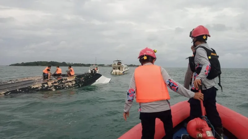 Pencarian WN Taiwan Korban Kapal Terbalik Dilanjut Rabu Karna Terhambat Ombak Tinggi