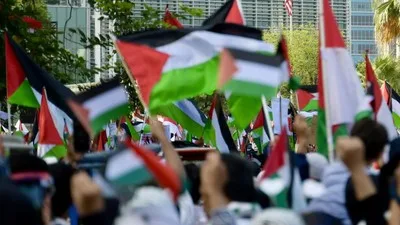 Massa Bela Palestina di Kedubes AS Bubar, Jalan Merdeka Selatan-Thamrin Dibuka