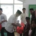 Safari Ramadan di Kecamatan Tanjung Sari, Pemkab Lampung Selatan Bagikan 104 Sembako Untuk Anak Yatim Piatu
