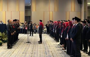 Ketua Bawaslu Kota Bandar Lampung Resmi Melantik 60 Anggota Panwaslu Kecamatan