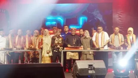 KPU Lampung Selatan Luncurkan Pilkada 2024, Hadirkan Band Tipe-X