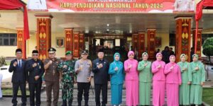 Pj Bupati Nukman Pimpin Upacara Kebangkitan Nasional dan pendidikan Nasional Tingkat Kabupaten Lambar.