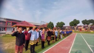 Gunakan Baju Adat Nusantara, Lapas Narkotika Bandar Lampung Laksanakan Upacara Hari Lahir Pancasila