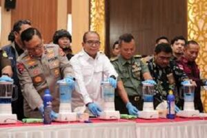 Pj. Gubernur Samsudin dan Kapolda Lampung Lakukan Pemusnahan BB Narkotika Hasil Sitaan Polda Lampung Tahun 2024