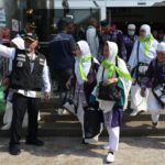Saat Pulang ke Indonesia, Jemaah Haji Dilarang Bawa Barang Ini ke Pesawat