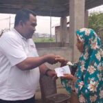 Relawan GASS-RMD Beri Bantuan Korban Kebakaran di Desa Fajar Baru, Lamsel