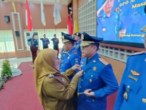 Walikota Bandar Lampung, Eva Dwiana Mengukuhkan Pengurus DPD APKARI Provinsi Lampung Masa Bakti 2024 – 2027