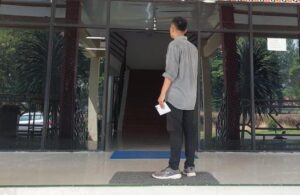 Enggan Klarifikasi, LSM BARAK Desak APH Panggil Kadis PUPR Pesibar
